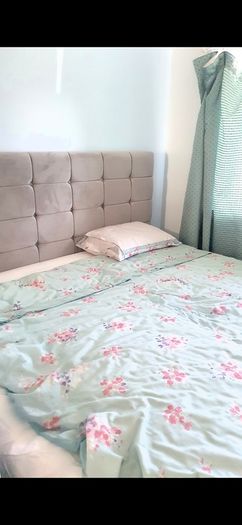 King size ottoman bed