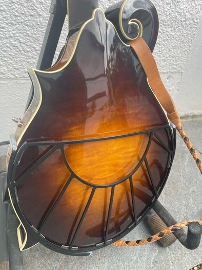 Kentucky KM 1000 Master Model Mandolin