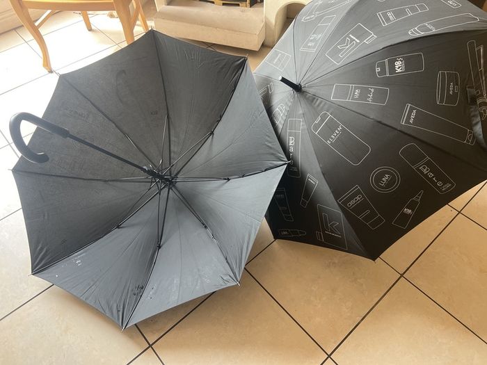2 Large Umbrellas (Good Condition)