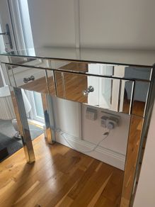 Mirror console / dressing table