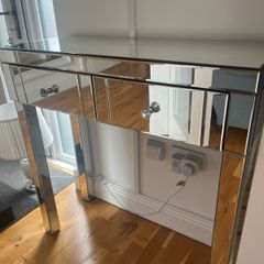 Mirror console / dressing table