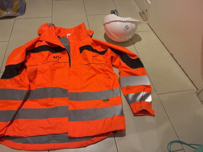 Hi Vis Beeswift Eton Breathable En471 Jacket Et45 / Et46