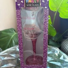 Novelty "Mum's Glass" Glitter Wine Glass Gift