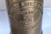 Davy miners lamp