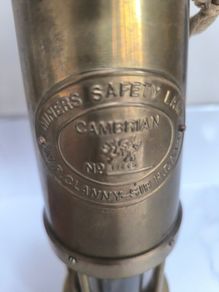 Davy miners lamp