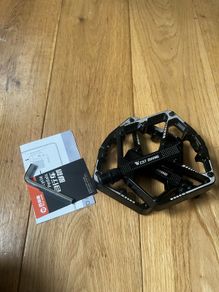 MTB pedals