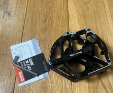 MTB pedals