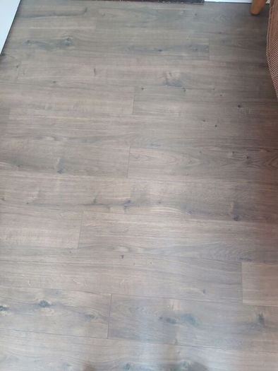 laminate flooring