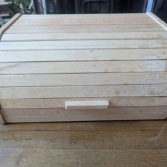MAGASIN ikea bread bin