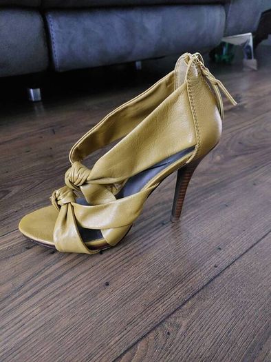 Schuh - Uk6