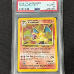 PSA 10 - 1999 Charizard Holo - Base Set