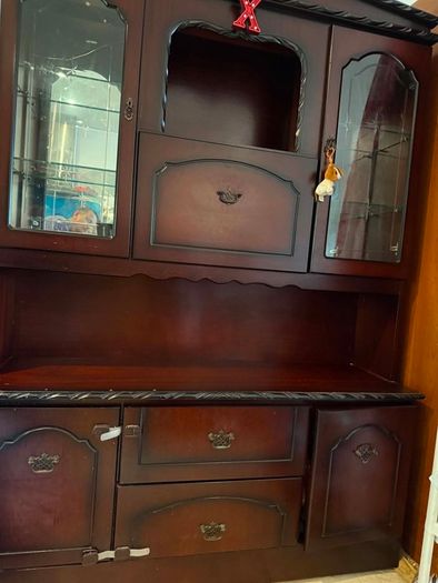 Antique/Heritage Kitchen Display Cabinet