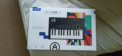 Arturia Mini Lab 3 Midi Controller