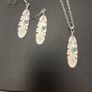 Costume chain and earrings Image 2