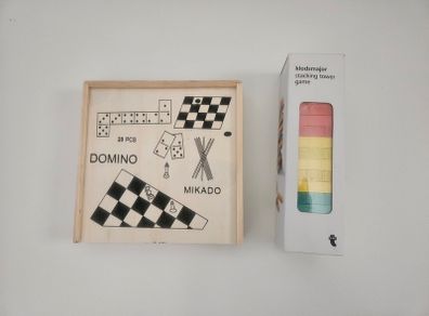 Bundle of new wooden games + Free 5W wireless charger