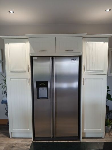 Kitchen, Island & Marble Worktop