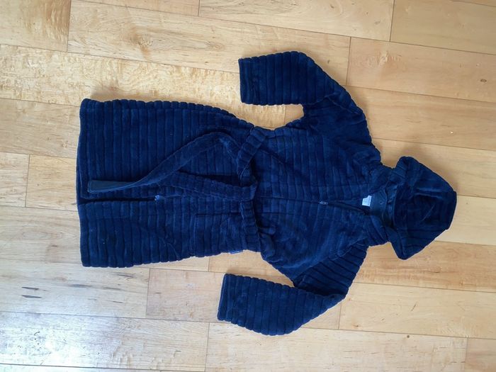 Polarn O Pyret Navy velour bathrobe 116cm or 4-6 years