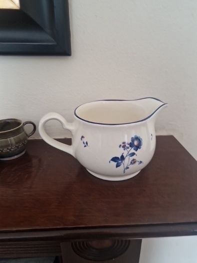 Noritake jug