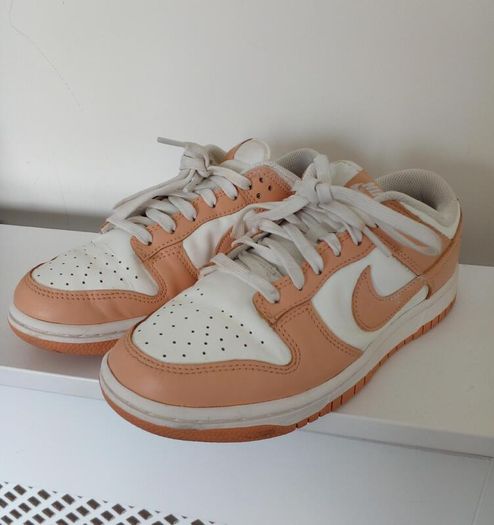 Nike trainers UK 4.5