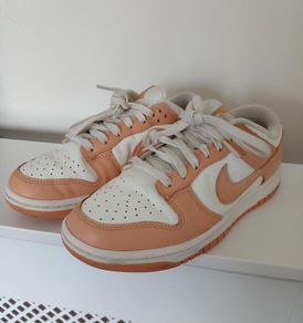 Nike trainers UK 4.5