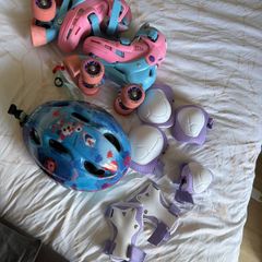 Kids Roller Skates + Full Protective Gear + Frozen Helmet