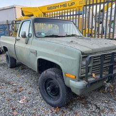 Chevrolet  m1008 army