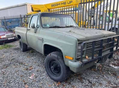 Chevrolet  m1008 army