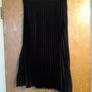 New  Look Plain Pleated  Black Skirt. S.12. B.N.W.T. Image 4
