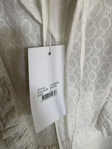 Love and divine dress