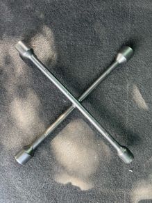wheel nut wrench