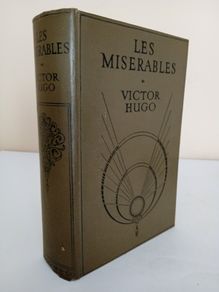 Les Miserables by Victor Hugo (PT207)