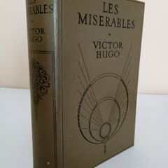 Les Miserables by Victor Hugo (PT207)