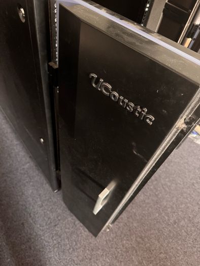 acoustic server/rack cabinet