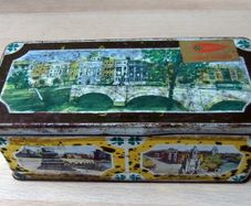 Old Jacobs Tin