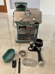 DeLonghi La Specialista Arte Coffee Machine