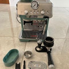 DeLonghi La Specialista Arte Coffee Machine