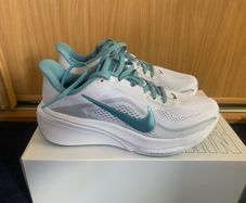 Nike Pegasus 42 - Size 39/5.5