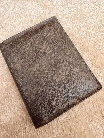 Louis Vuitton Card ID holder