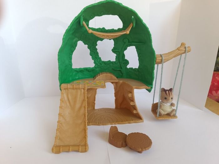 Sylvanian toddler tree house
