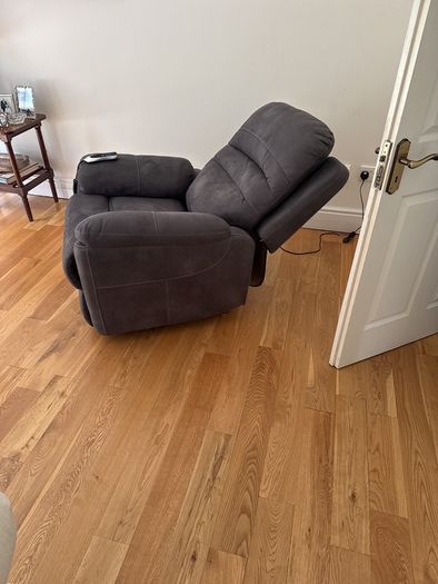Lift and Rise Recliner Armchair