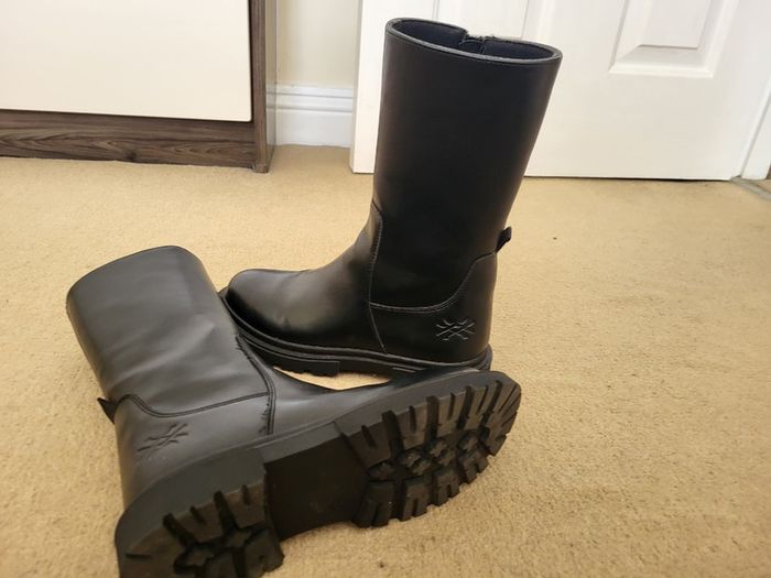 Benetton black girl boots 36 size