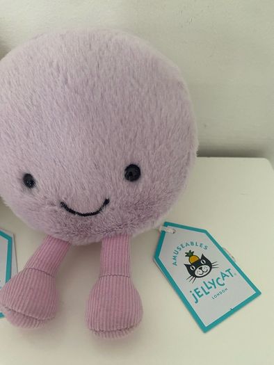 New JELLYCAT Max/ Mona/ May Macarons