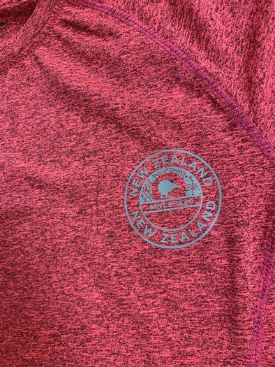Size: 10  BRAND NEW New Zealand Ladies T-shirt: S / Size 10