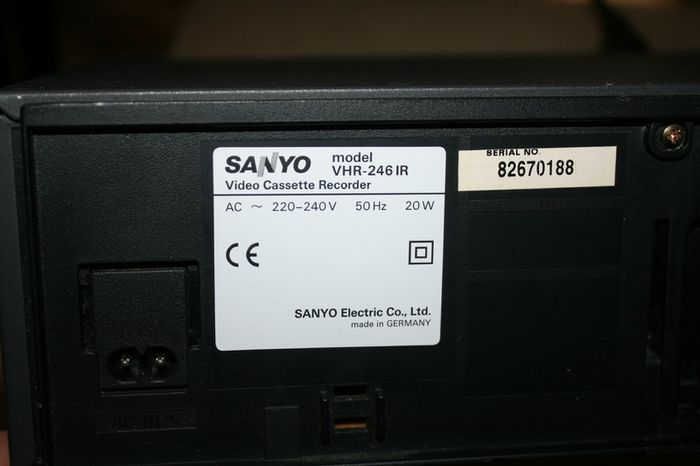 Sanyo Vhs  Model  Vhr-246ir