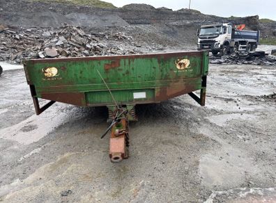 Low loader