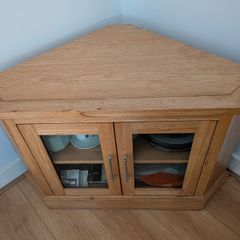 Solid Oak Corner TV Unit / Cabinet with Glass Doors