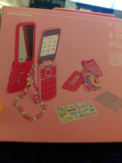 HMD Barbie Phone