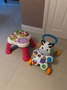 Baby walker and play table