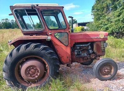 Massey Ferguson 165