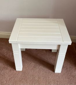 White wooden coffee table